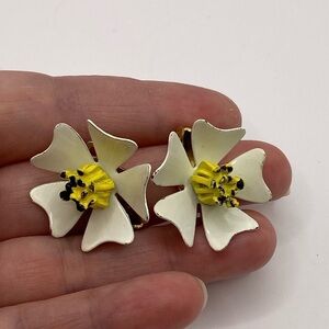 Earrings Clip Ons Daffodil Vintage Metal